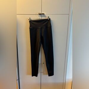 ALO Yoga 7/8 High-Waist Airlift Legging